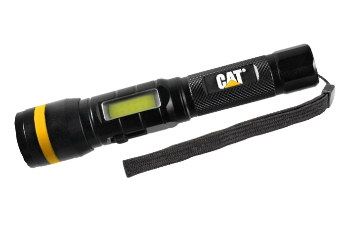 CAT Lampe Portative CT6215 Focus Tactical LED Flashlight 100-700 Lumen Avec Fonction Powerbank 3 CAT Lampe Portative CT6215 Focus Tactical LED Flashlight 100-700 Lumen Avec Fonction Powerbank