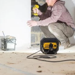 Stanley Éclairage De Chantier FMHT81508-1 Feu De Chantier Bluetooth FATMAX® 3000LM 8 Stanley Éclairage De Chantier FMHT81508-1 Feu De Chantier Bluetooth FATMAX® 3000LM -Éclairage de chantier Soldes Boutique fmht81508 1 feu de chantier bluetooth fatmaxr 3000lm 2